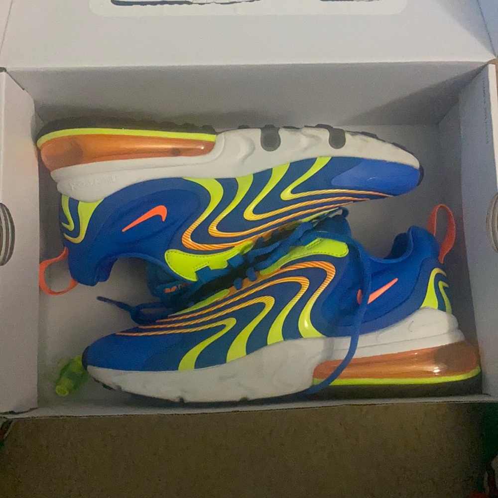 Air Max 270 React Eng